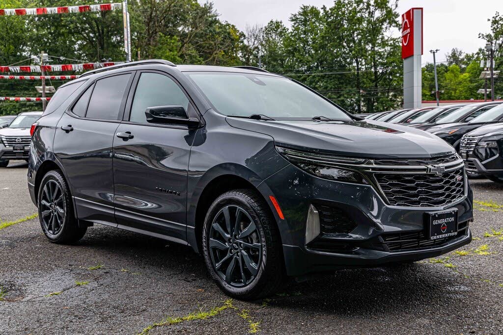 2023 Chevrolet Equinox RS with 1RS AWD