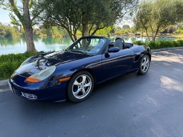 2002 Porsche Boxster Base