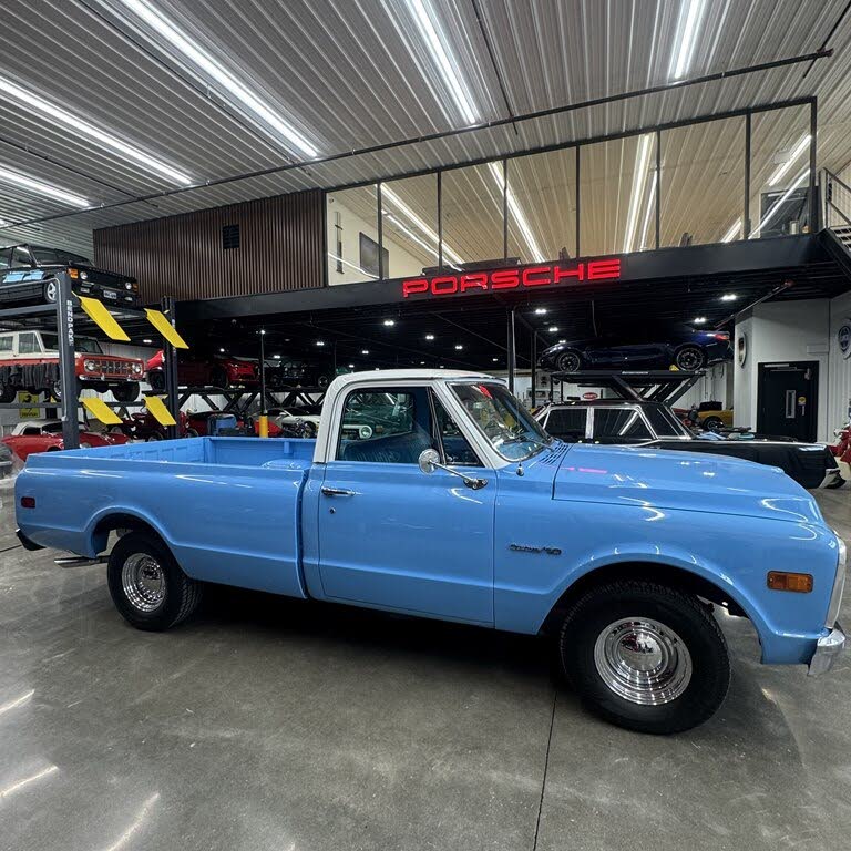 1969 Chevrolet C/K 10 RWD