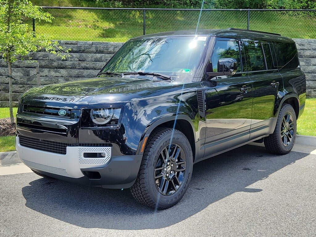 2025 Land Rover Defender 130 P400 S AWD