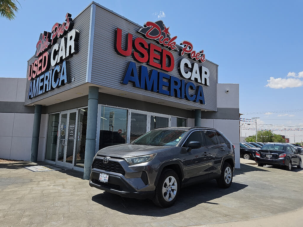 2021 Toyota RAV4 LE FWD