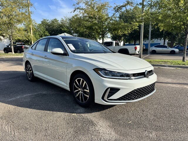 2025 Volkswagen Jetta SE FWD
