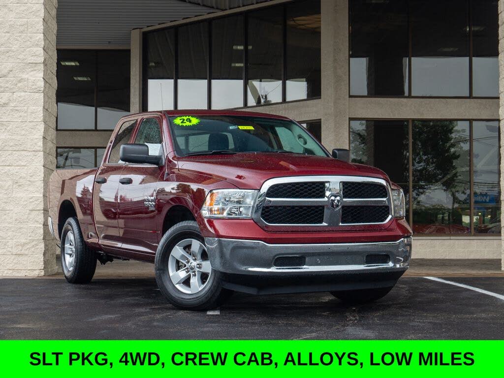 2024 RAM 1500 Classic SLT Quad Cab 4WD