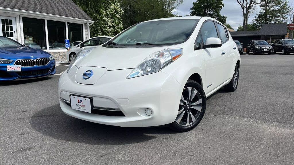 2016 Nissan LEAF SV