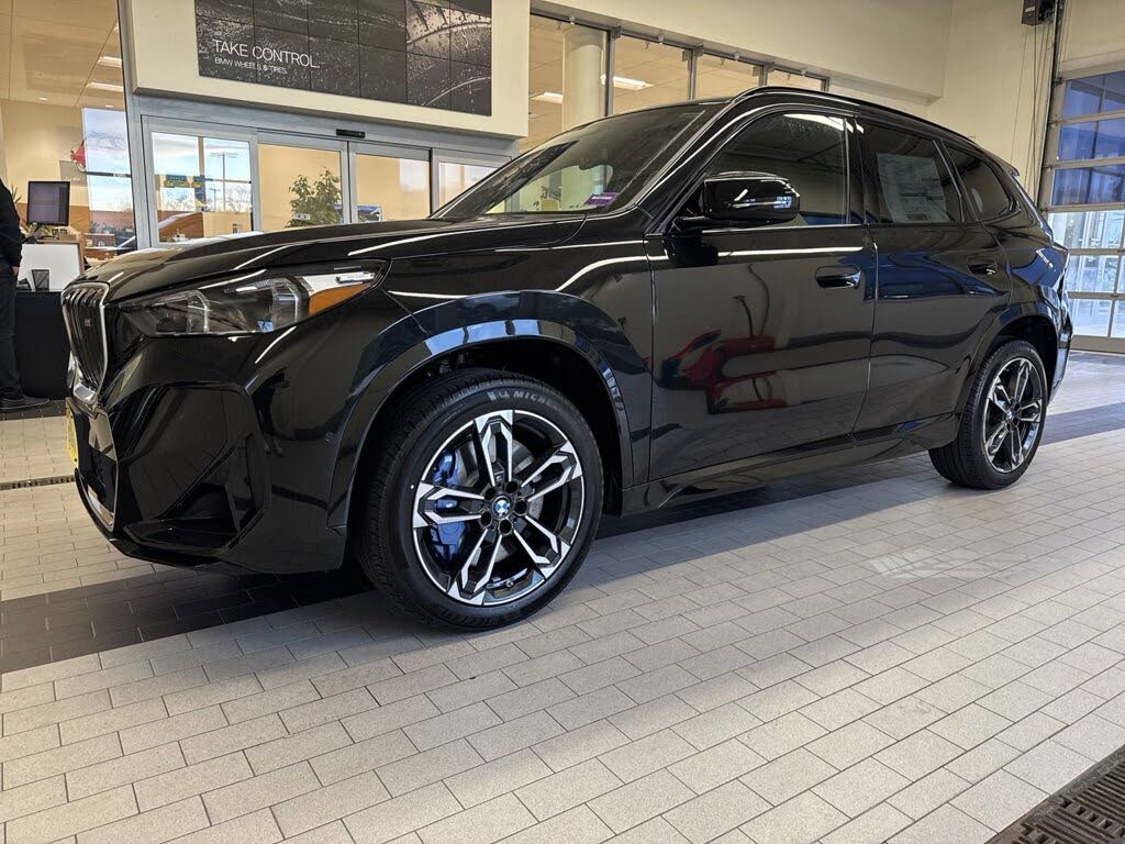 2025 BMW X1 M35i AWD