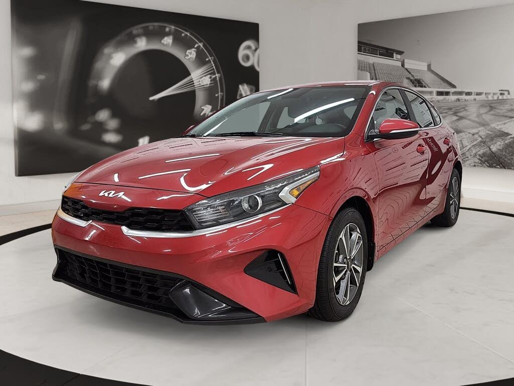 2023 Kia Forte5 EX FWD
