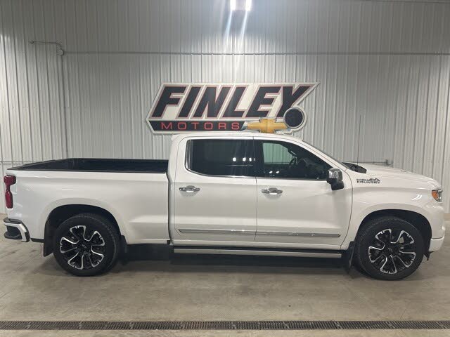 2024 Chevrolet Silverado 1500 High Country Crew Cab 4WD