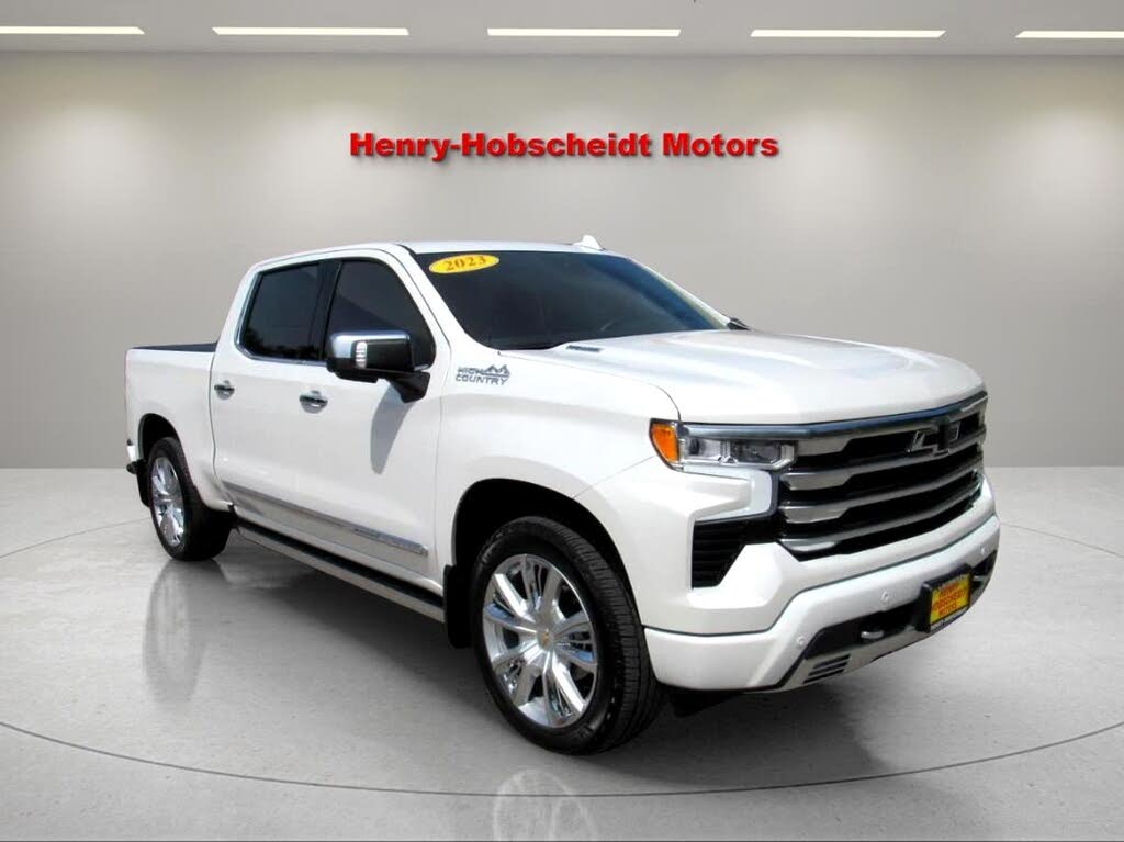2023 Chevrolet Silverado 1500 High Country Crew Cab 4WD