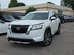 Nissan Pathfinder Platinum FWD