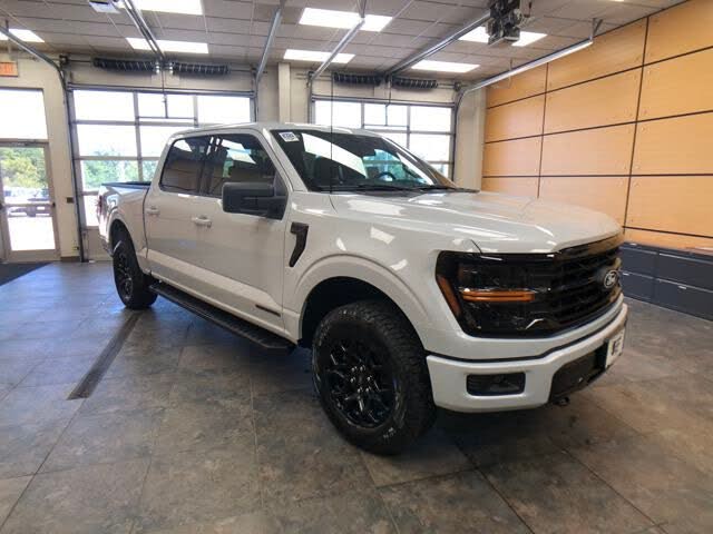 2025 Ford F-150 XLT SuperCrew 4WD