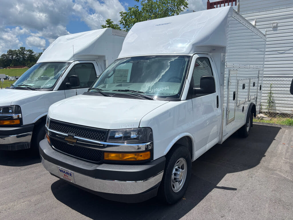 2025 Chevrolet Express Chassis 3500 Cutaway 159