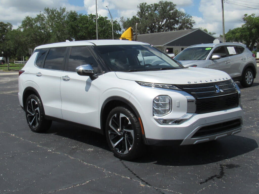 2022 Mitsubishi Outlander SE S-AWC