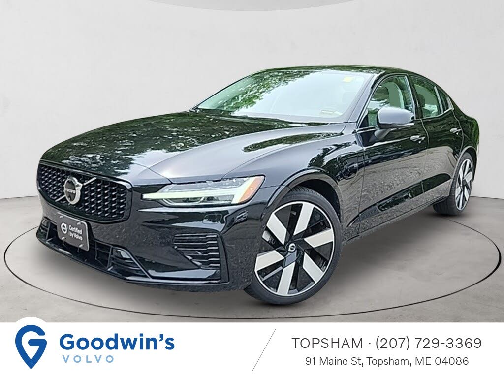 2024 Volvo S60 Recharge T8 Plus Dark Theme eAWD