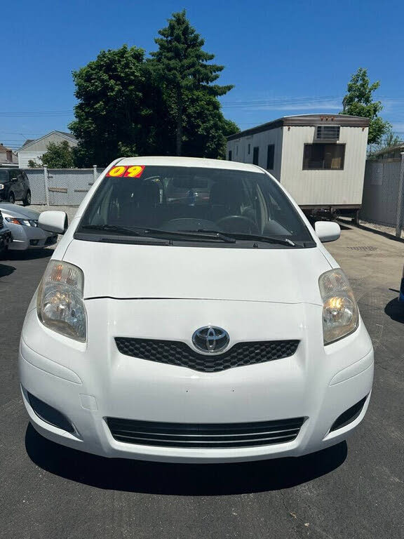 2009 Toyota Yaris Base