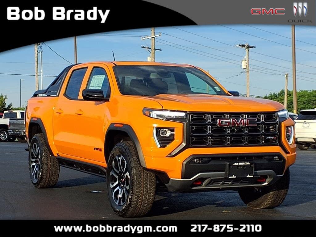 2025 GMC Canyon AT4 Crew Cab 4WD