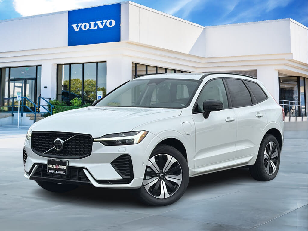 2024 Volvo XC60 Recharge T8 Plus Dark Theme eAWD