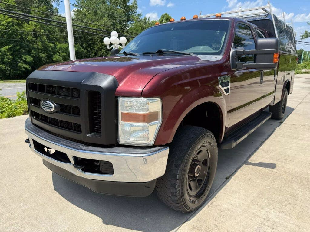 2009 Ford F-250 Super Duty XL Crew Cab 4WD