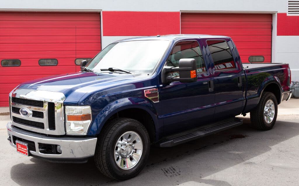 2008 Ford F-250 Super Duty Lariat Crew Cab