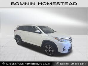 Toyota Highlander LE FWD