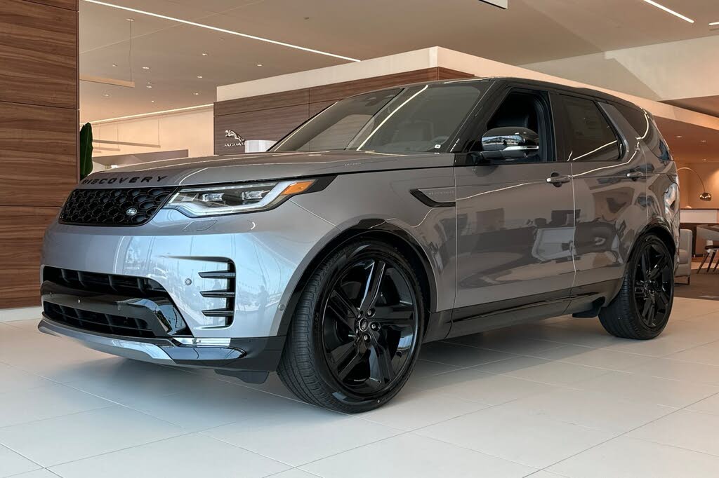 2025 Land Rover Discovery P360 Dynamic SE AWD