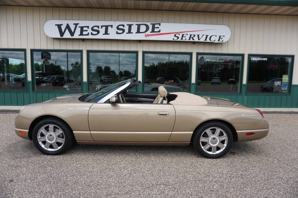 2005 Ford Thunderbird Deluxe RWD