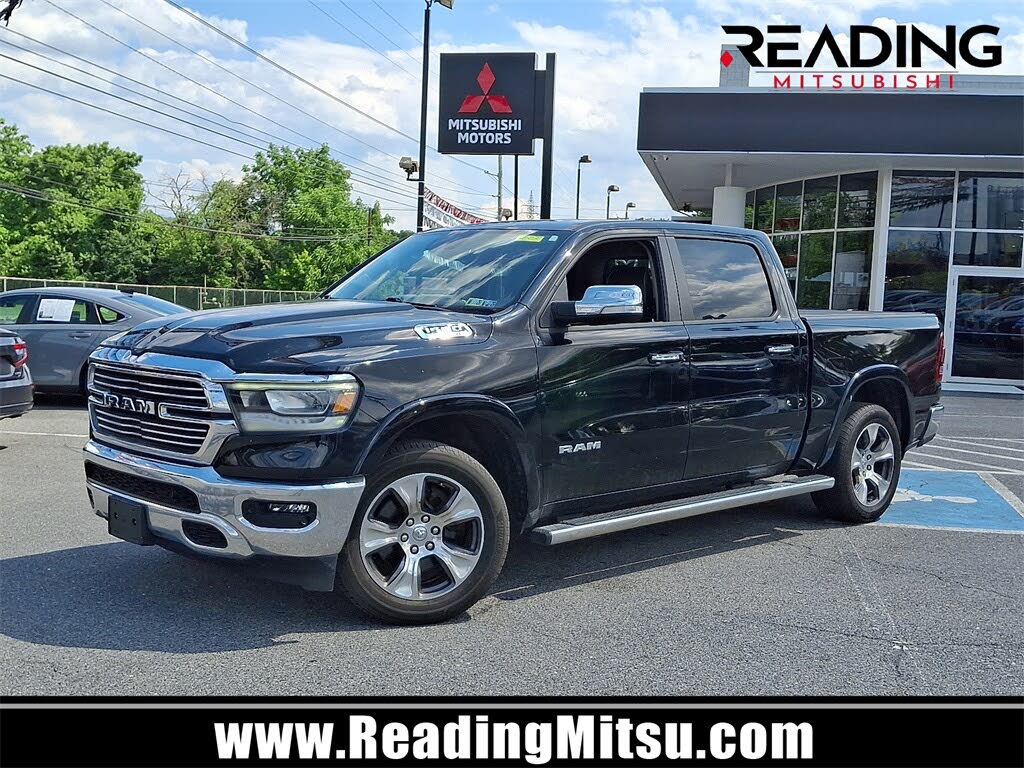 2022 RAM 1500 Laramie Crew Cab 4WD