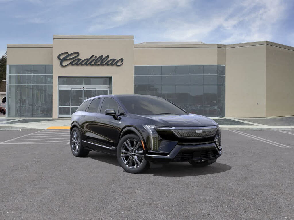 2025 Cadillac OPTIQ Sport 2 AWD