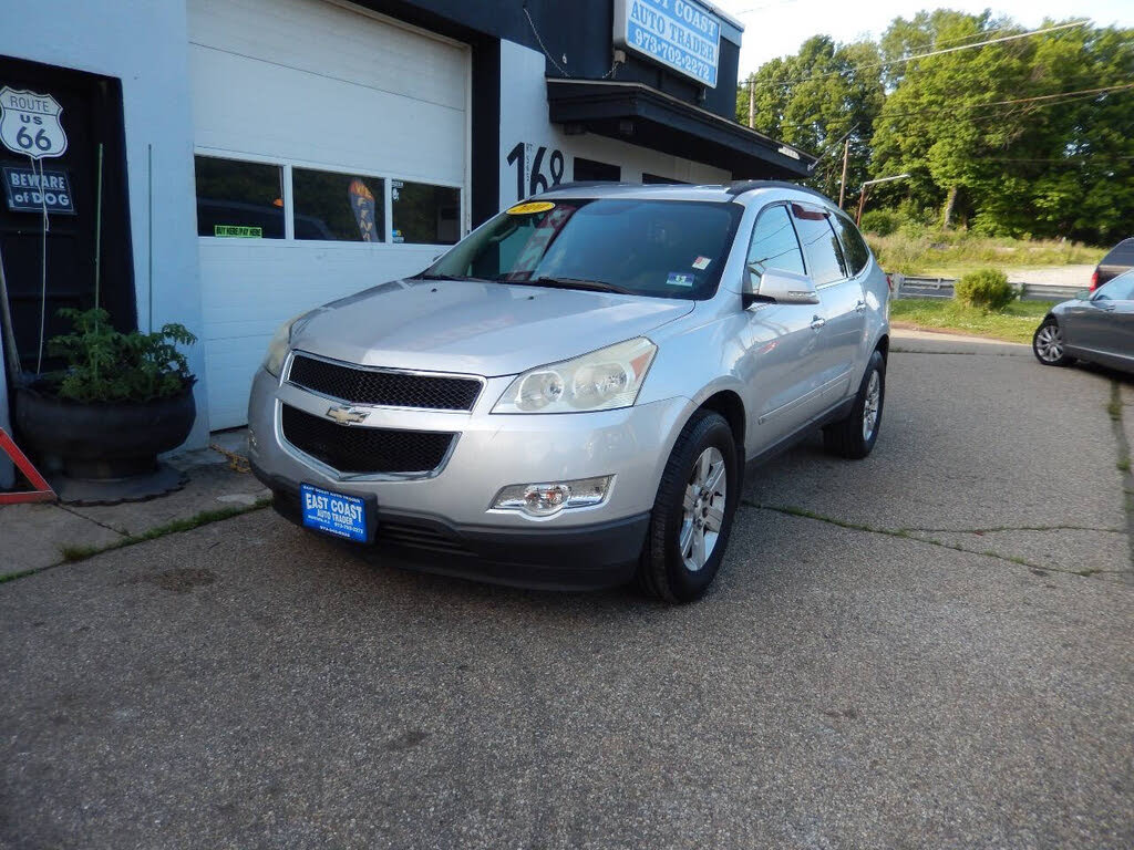 2010 Chevrolet Traverse 1LT AWD