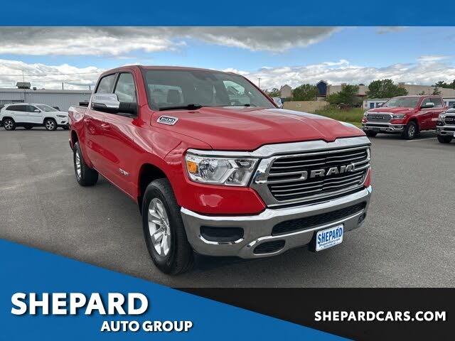 2024 RAM 1500 Laramie Crew Cab 4WD