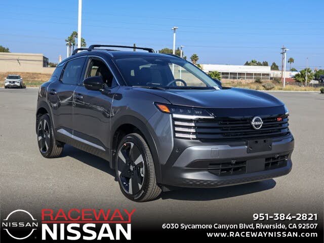 2025 Nissan Kicks SR FWD