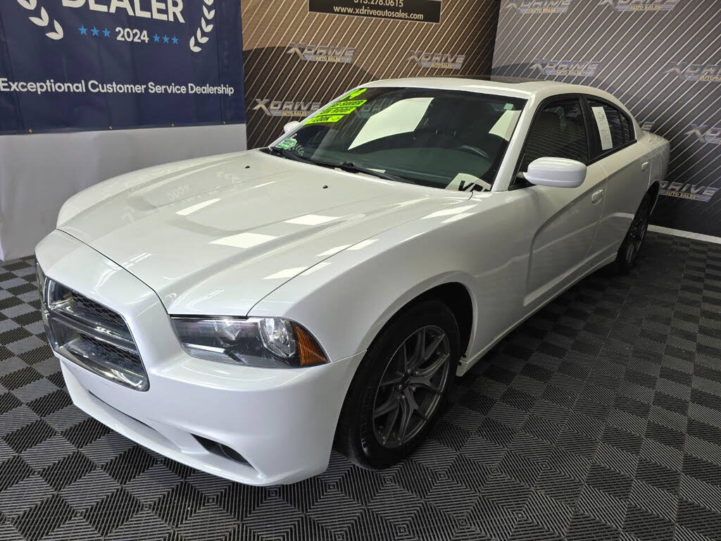 2014 Dodge Charger SXT RWD