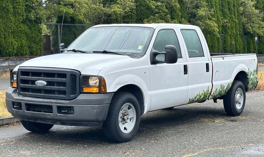 2006 Ford F-250 Super Duty XL Crew Cab RWD