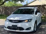Chrysler Pacifica Touring FWD