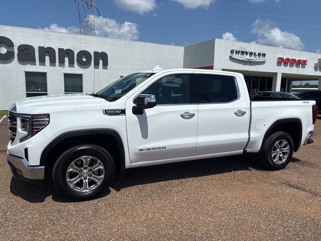 2025 GMC Sierra 1500 SLT Crew Cab 4WD