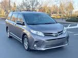 Toyota Sienna XLE 8-Passenger FWD