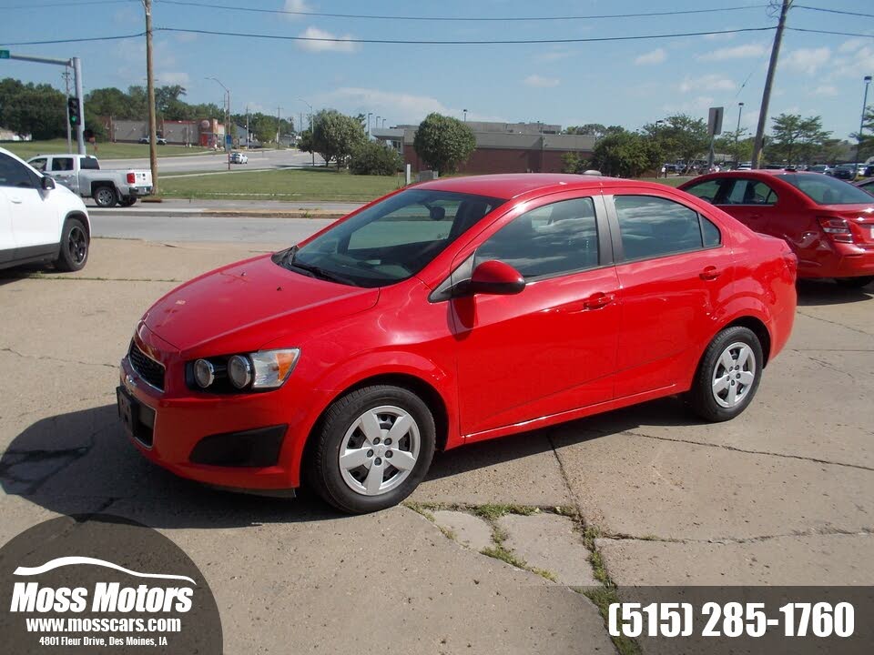 2015 Chevrolet Sonic LS Sedan FWD
