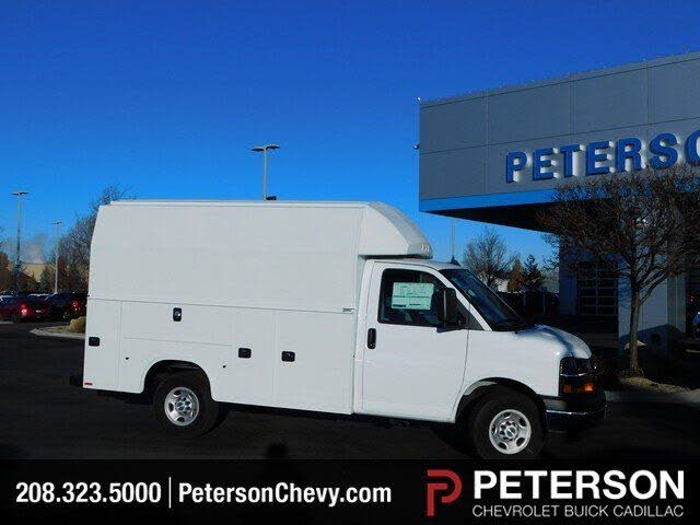 2024 Chevrolet Express Chassis 3500 Cutaway 139
