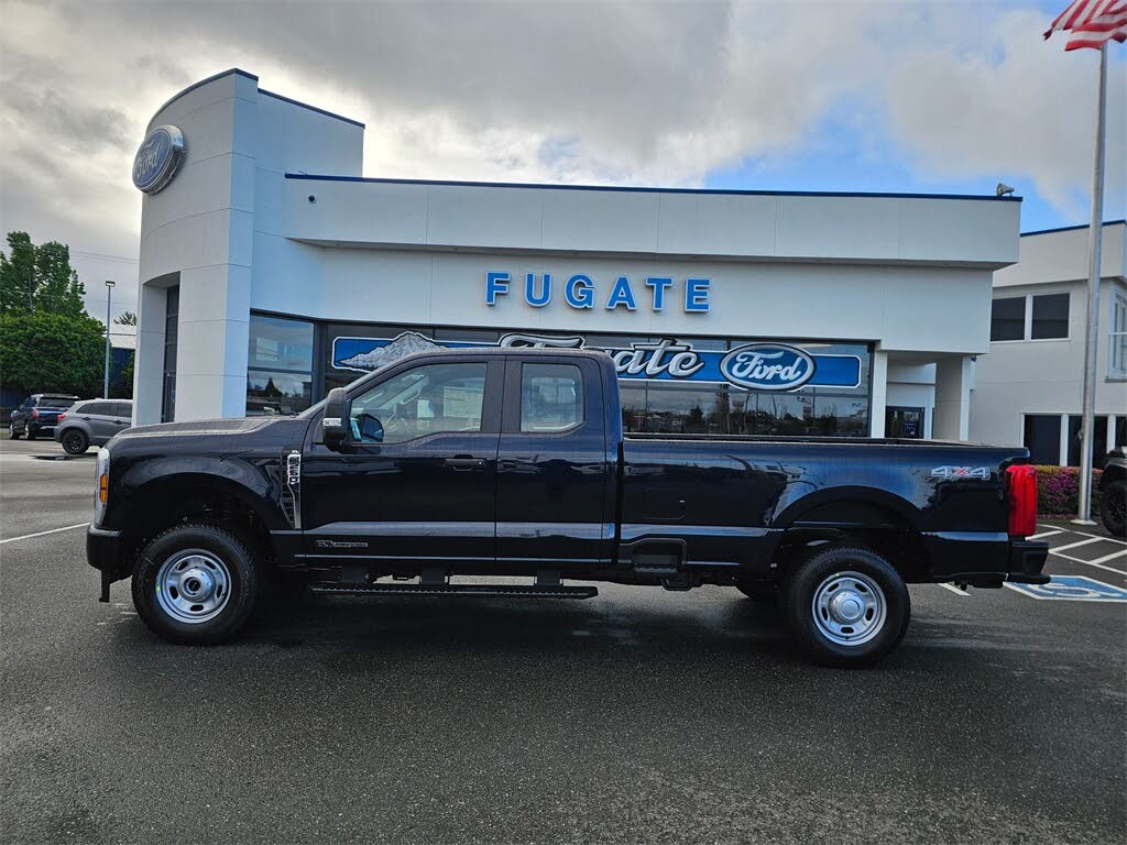 2025 Ford F-250 Super Duty XL SuperCab LB 4WD