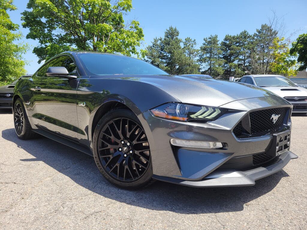 2018 Ford Mustang GT Premium Coupe RWD