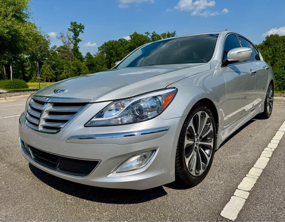 2012 Hyundai Genesis 5.0 R-Spec RWD