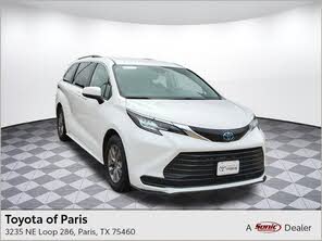 Toyota Sienna LE 8-Passenger FWD