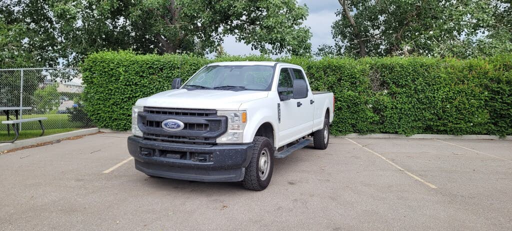 2022 Ford F-350 Super Duty XL Crew Cab 4WD