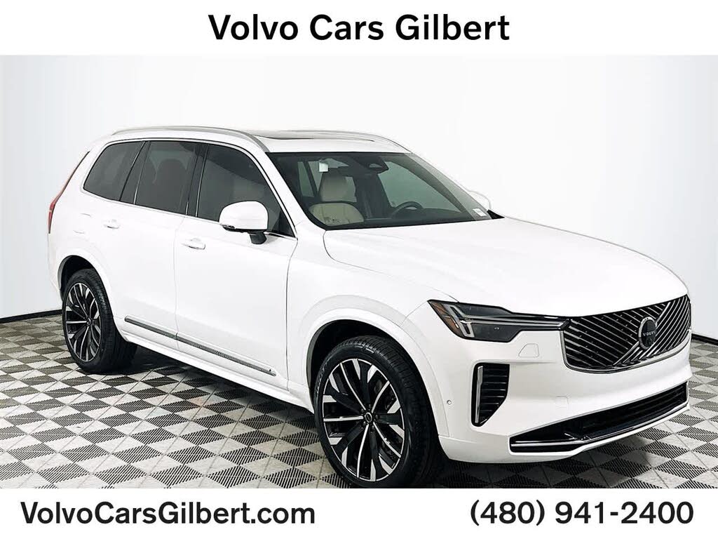 2025 Volvo XC90 B6 Plus Bright Theme 7-Passenger AWD