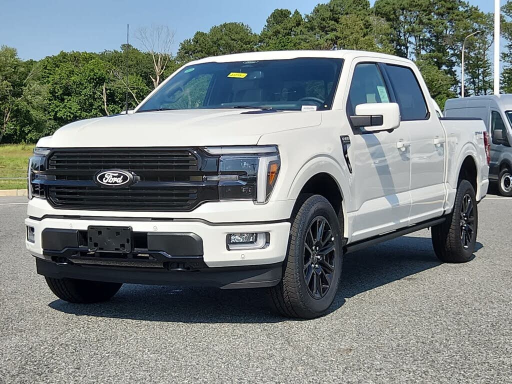 2025 Ford F-150 Platinum SuperCrew 4WD