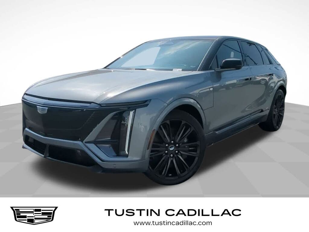 2026 Cadillac LYRIQ-V AWD