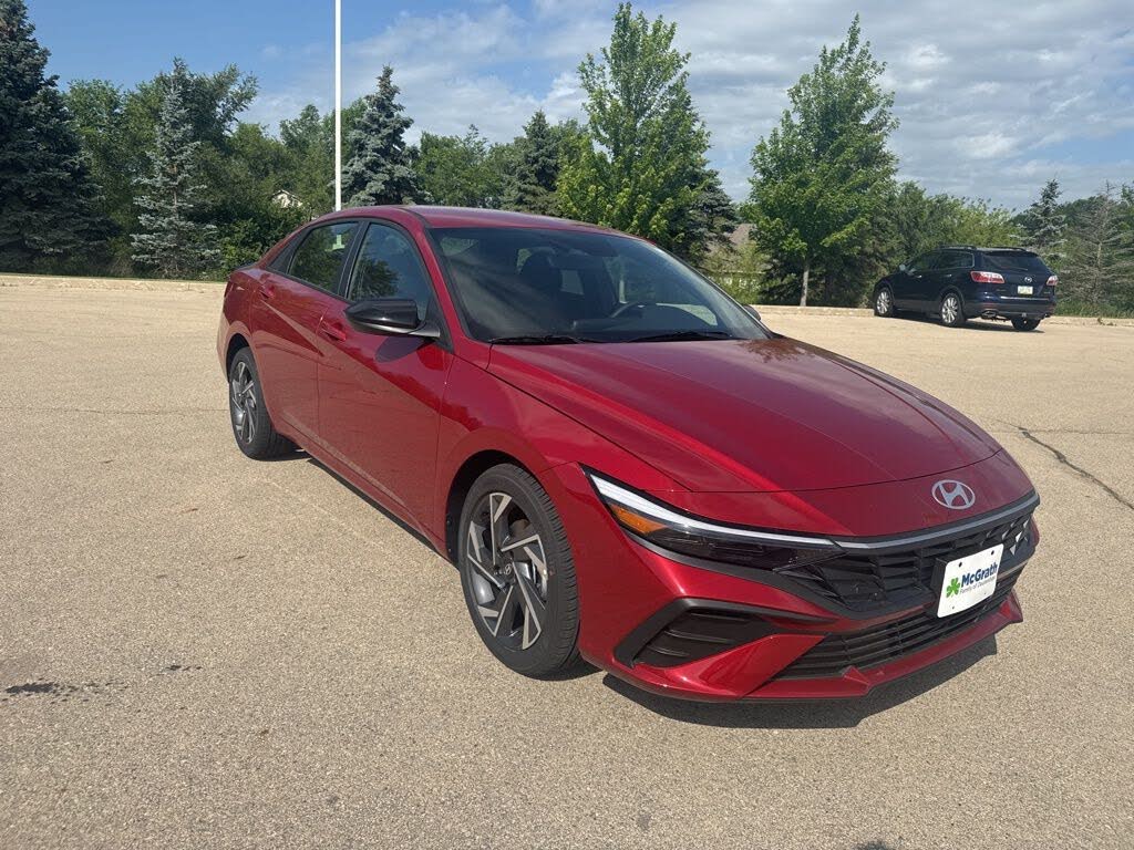 2025 Hyundai Elantra SEL Sport FWD