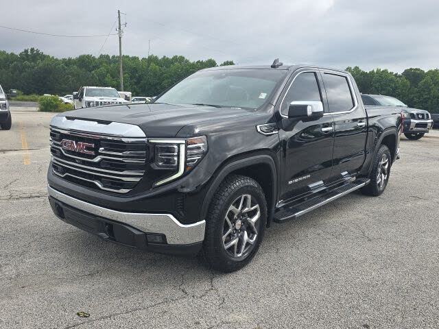 2023 GMC Sierra 1500 SLT Crew Cab 4WD