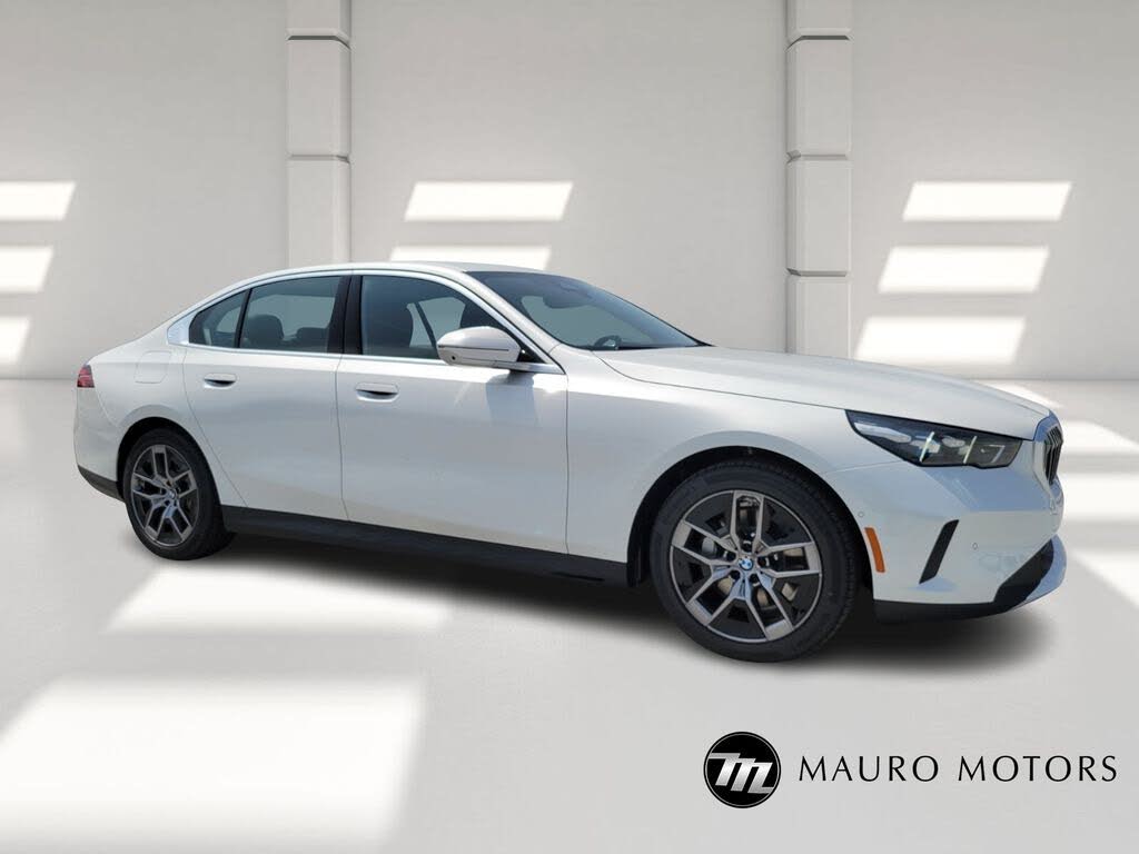 2026 BMW 5 Series 530i xDrive