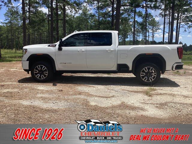 2023 GMC Sierra 2500HD AT4 Crew Cab 4WD