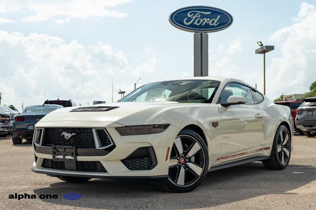 2025 Ford Mustang GT Premium Fastback RWD